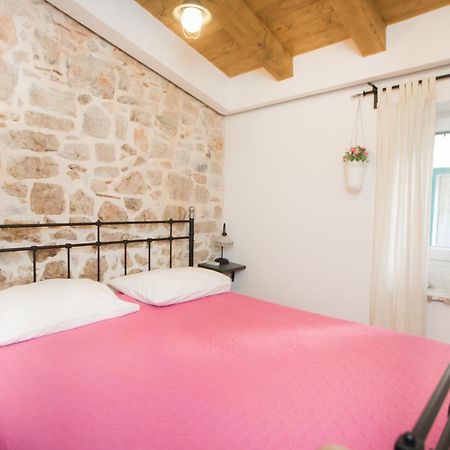 Apartments Nove Crkve Šibenik Exteriör bild
