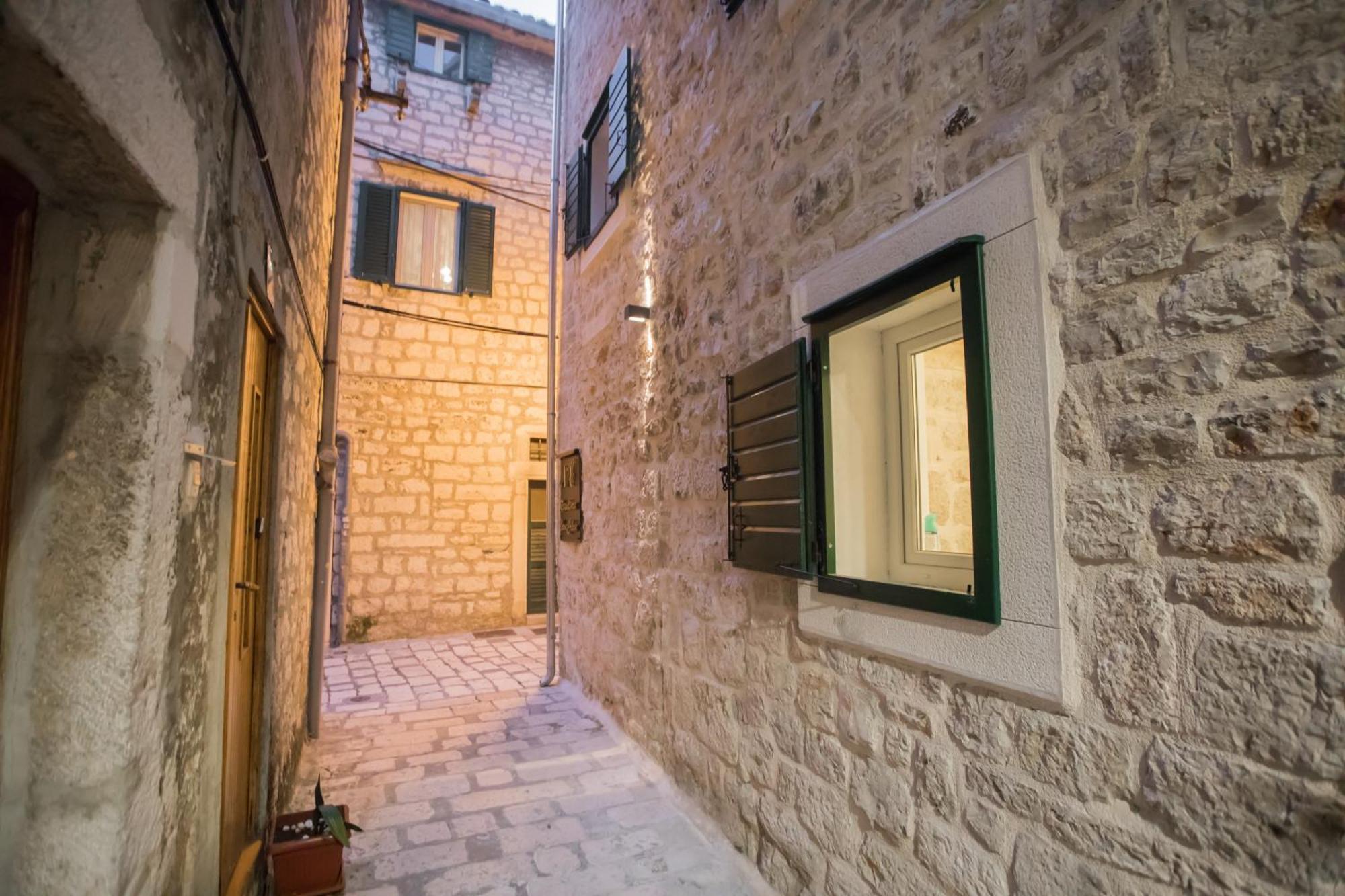 Apartments Nove Crkve Šibenik Exteriör bild